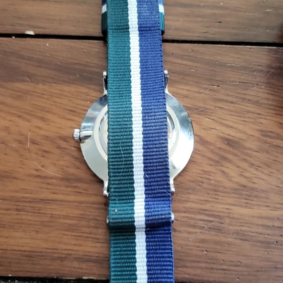 Mens preppy casual watch - Picture 5 of 5
